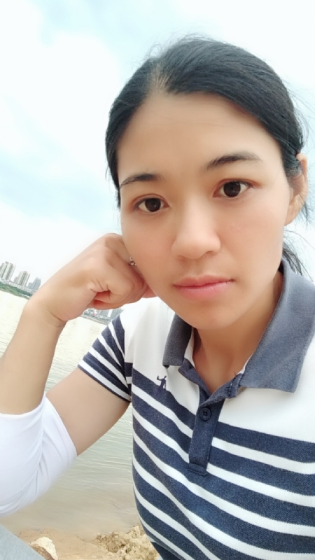 梅子的第一张照片--泰和残疾人相亲网